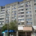 Продам 4 ком.  кв.  в районе пр.  Пушкина и ул.  Рабочей.