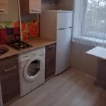 Своя 1-к кв,  начало пр.Правды,  ЗАГС, техника мебель 4/9 эт,  балкон
