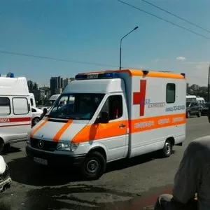  перевезти лежачего больного из Днепропетровска в Киев, в Донецк, в Сумы