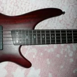 Срочно продам бас-гитару Ibanez SR 505BM