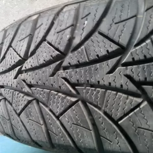 Зимние шины 195/65 R15