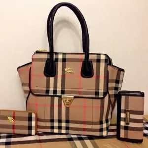 Продам Женская сумка портфель Burberry - опт и розница