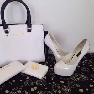 Продам Женская сумка Michael Kors Selma белая с черным- опт и розница