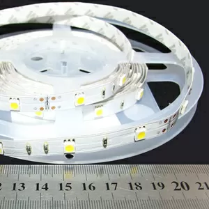 Светодиодная LED лента 12V 5050/30 IP33 белая