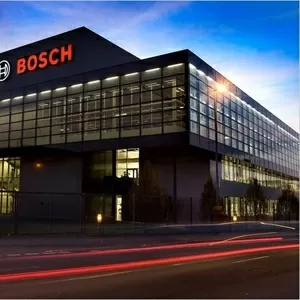 Рабочий на склады Bosch (Вроцлав,  Польша)