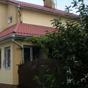 Жилой дом на водохранилище в Днепродзержинске,  правый берег