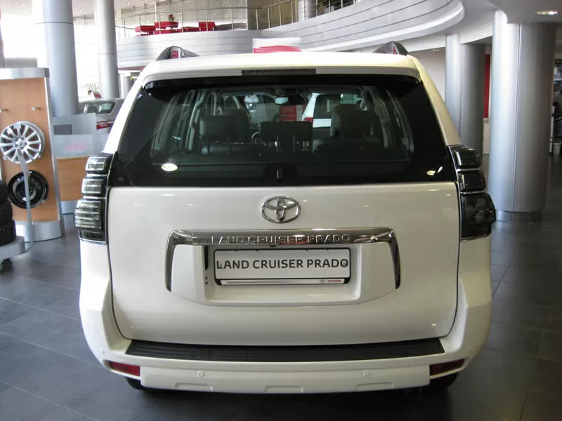 Задние светодиодные фонари для Toyota Prado 150. 3