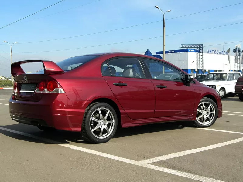 Предлагаем спойлер  Honda Civic 4 D 4