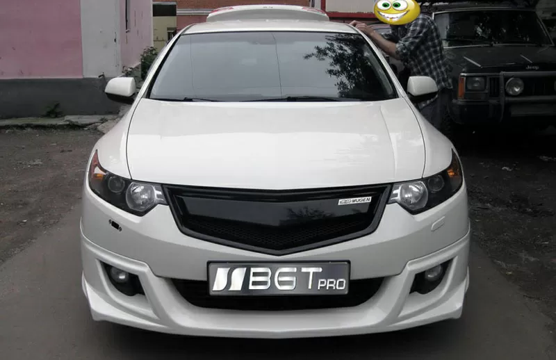 Тюнингованные  радиаторные решетки для Honda 4D и Honda Accord 09-   9