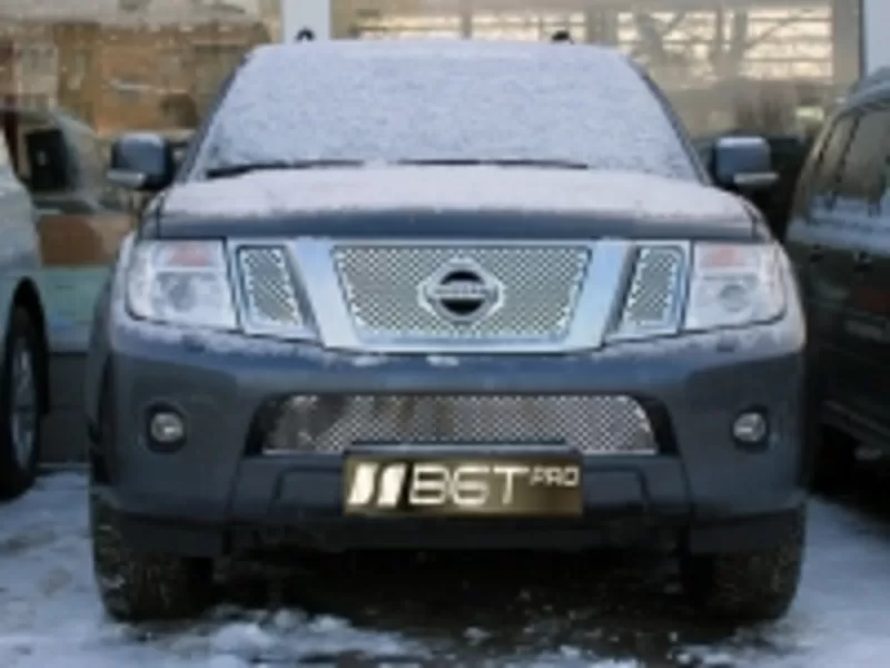 Радиаторные решетки Nissan Pathfinder 2004. 5