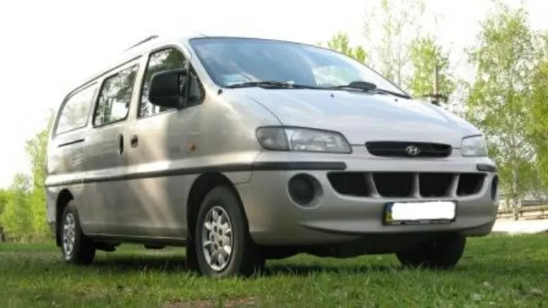 HYUNDAI H200  грузопассажирский микроавтобус (1, 3т) 