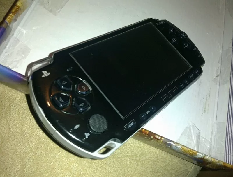 PSP SLIM & LITE PIANO BLACK