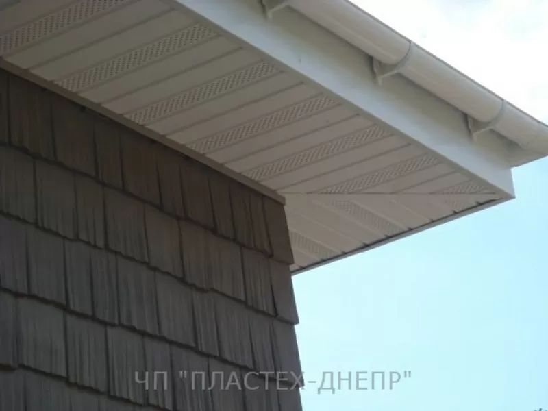  Софиты Royal Soffit (Roytec,  Канада)  