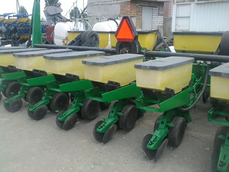 Сельскохозяйственная техника б/у из  США: John Deer,  KINZE,  Case,  Grea 2