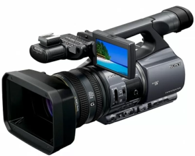 Продам SONY HANDYCAM DCR-VX2200