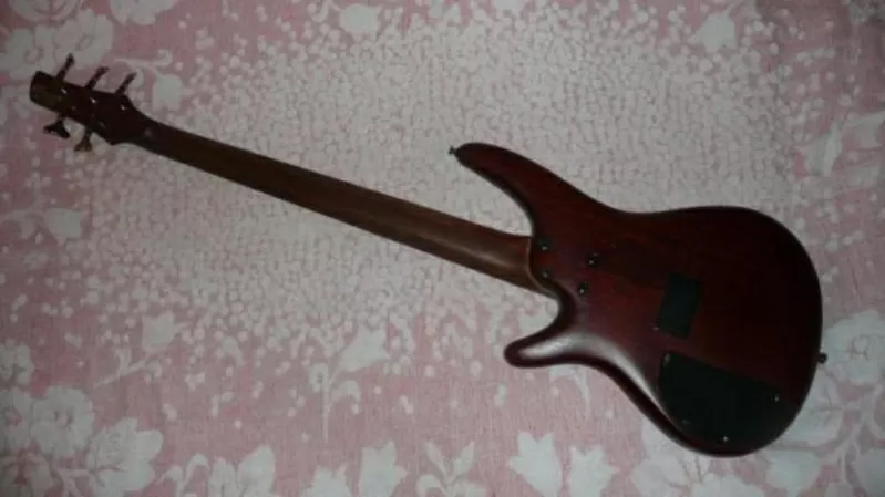 Срочно продам бас-гитару Ibanez SR 505BM 5