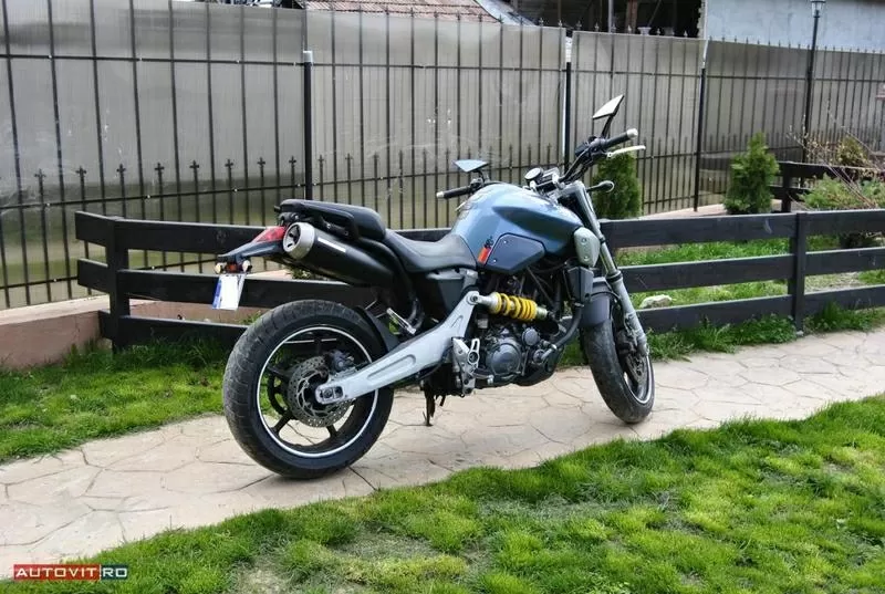 Yamaha MT-2007