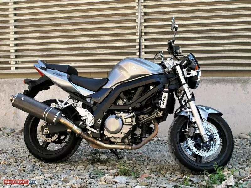 Suzuki SV-2007 4