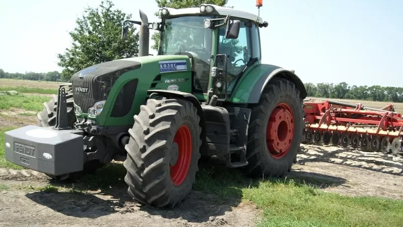 Продам трактор в хорошем состоянии Fendt 936 Vario,  дизель,  2010 года 