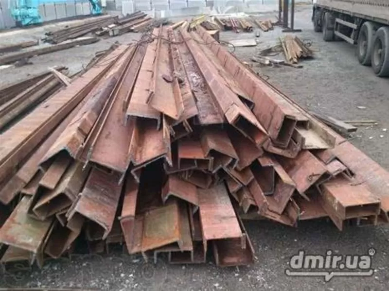 продам швеллер 24П б/у девятиметровый