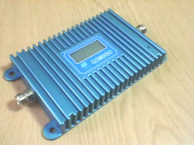 Ретранслятор,  повторитель GSM 980 D (900 MHz)