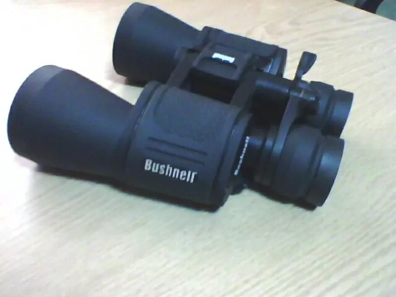 Бинокль Bushnell 10х-30х50 2