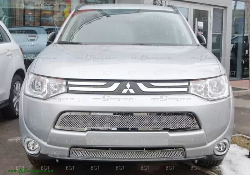 Решетка радиатора сетка Mitsubishi Outlander 2012+  4