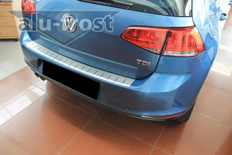 Накладка на бампер с загибом для VW Golf VII 2013+ 3