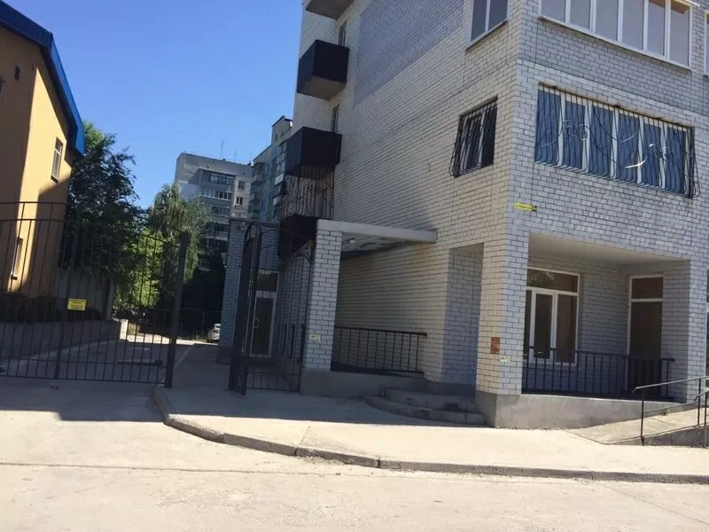 Продам квартиру Новомосковск 9