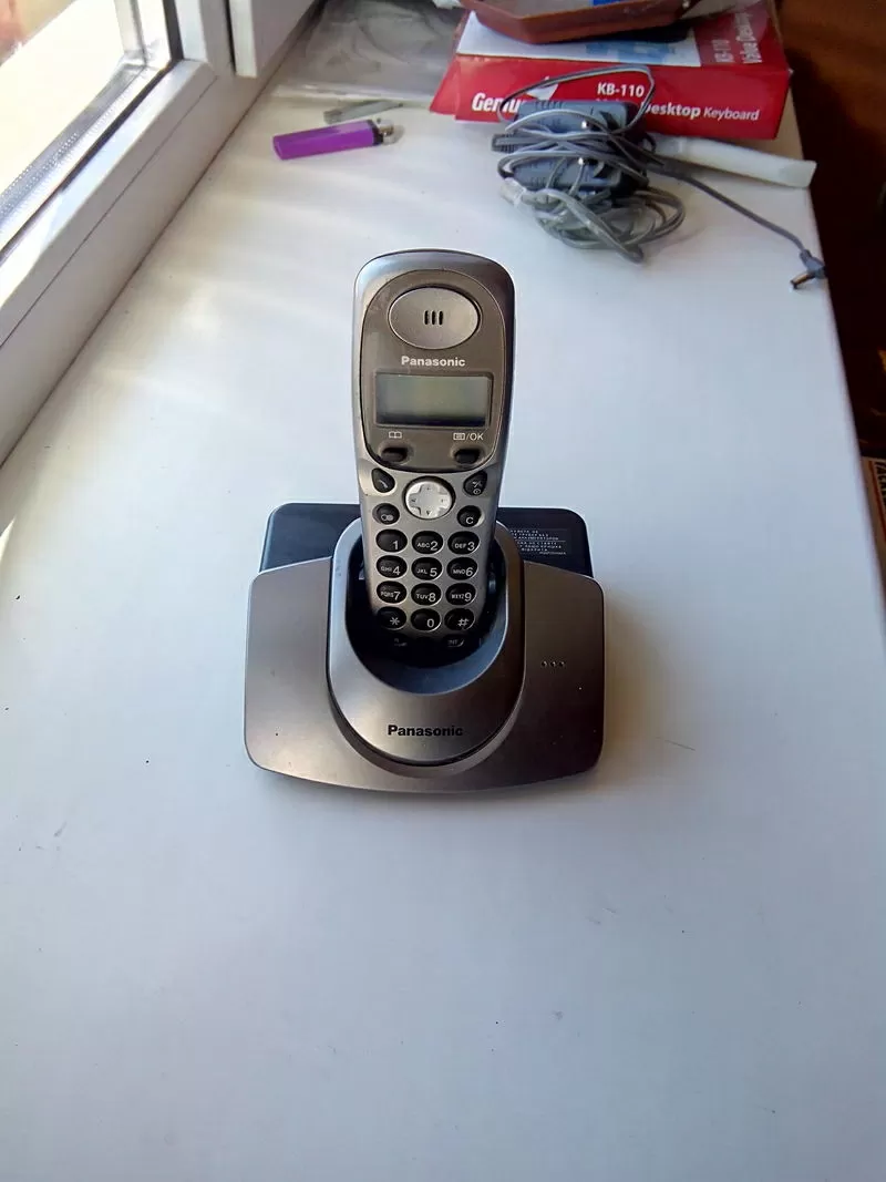 Продам стационарный телефон Panasonic KX-TG1107UA черного цвета