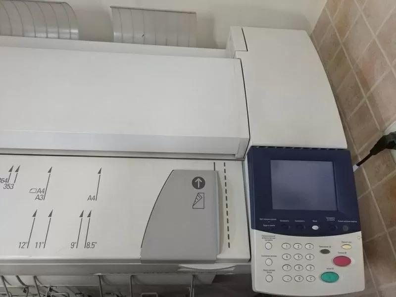 Продам Xerox 6204 8