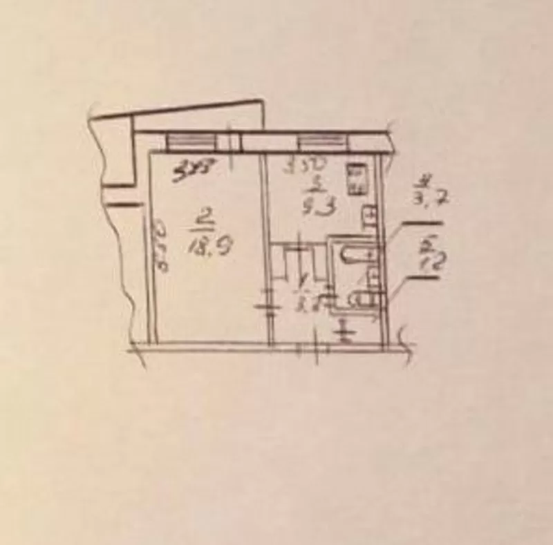 Продам уютную квартиру на Тополе-3,  район 80 школы 8