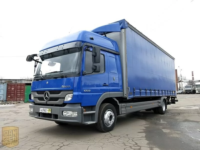 Автостекло Mercedes Atego Днепр 2