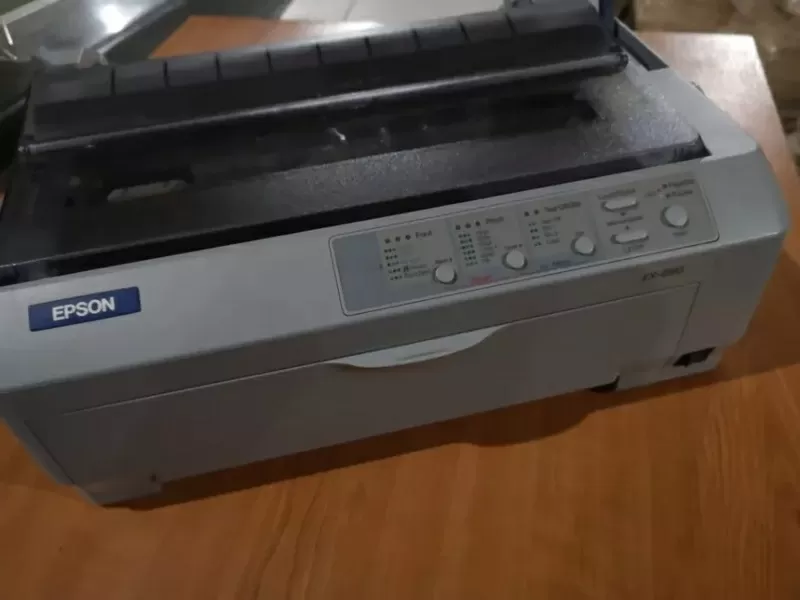 Продам б/у принтер Epson FX-890