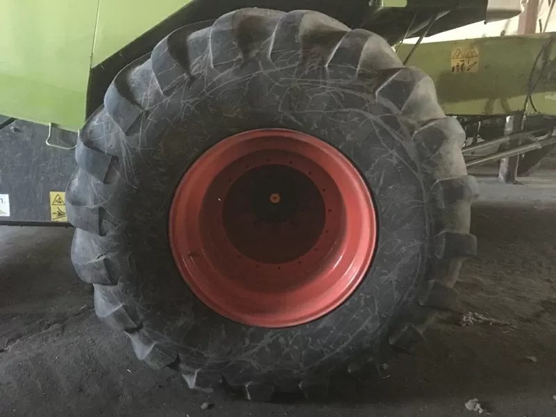 Бу колеса 1050/50R32 (73х44.00-32) Michelin с Claas 480 4