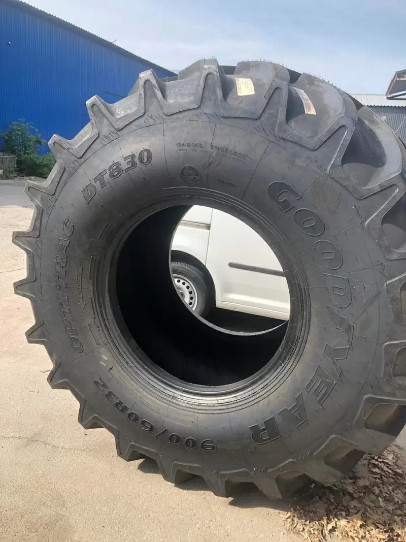 Шина на комбайн 900/60-R32 (35.5р32) FIRESTONE,  MICHELIN ,  Good Year 2