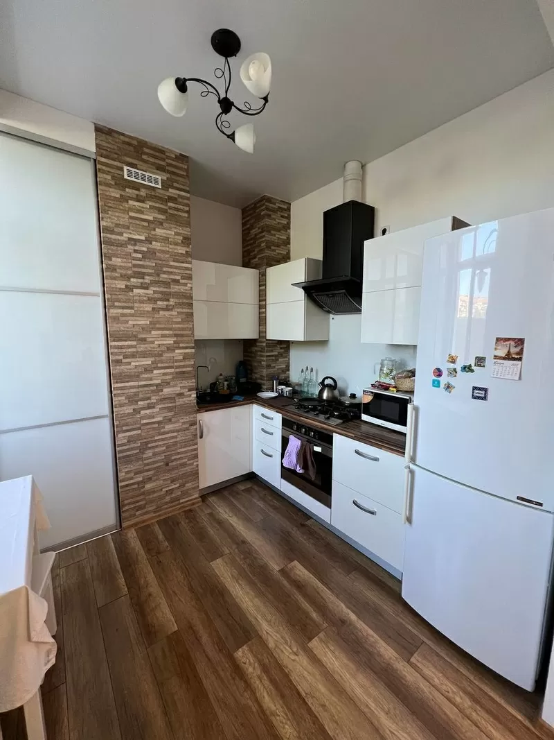 Продам 3к в ЖК Акварель  Днепр 2