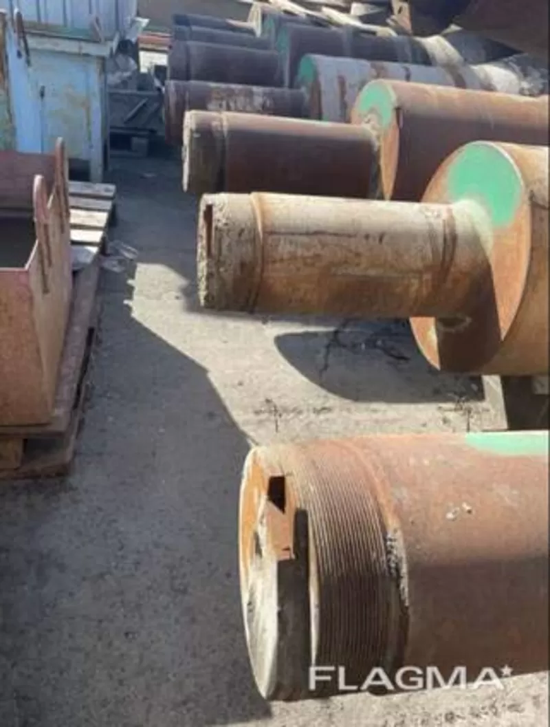 Продам валы,  круг,  поковка,  сталь 45 б/у 3
