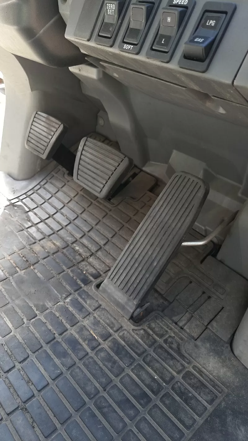 Вилочний автонавантажувач Mitsubishi,  2019 року з бічним зміщенням 5