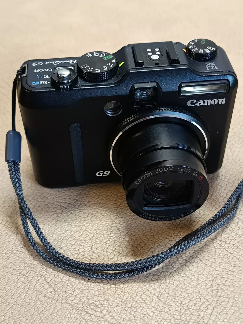 Фотокамера Сanon PowerShot G9.