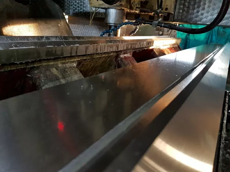 Послуги шліфування металу 2000х1500 мм. Плоске шліфування деталей