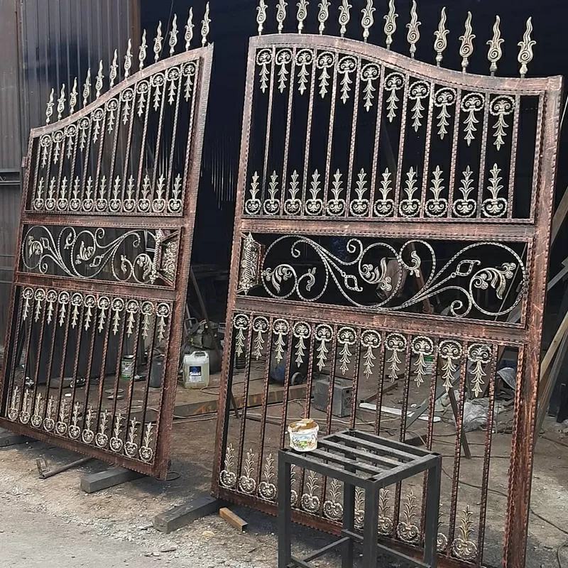 Металлические ворота в Кривом Роге