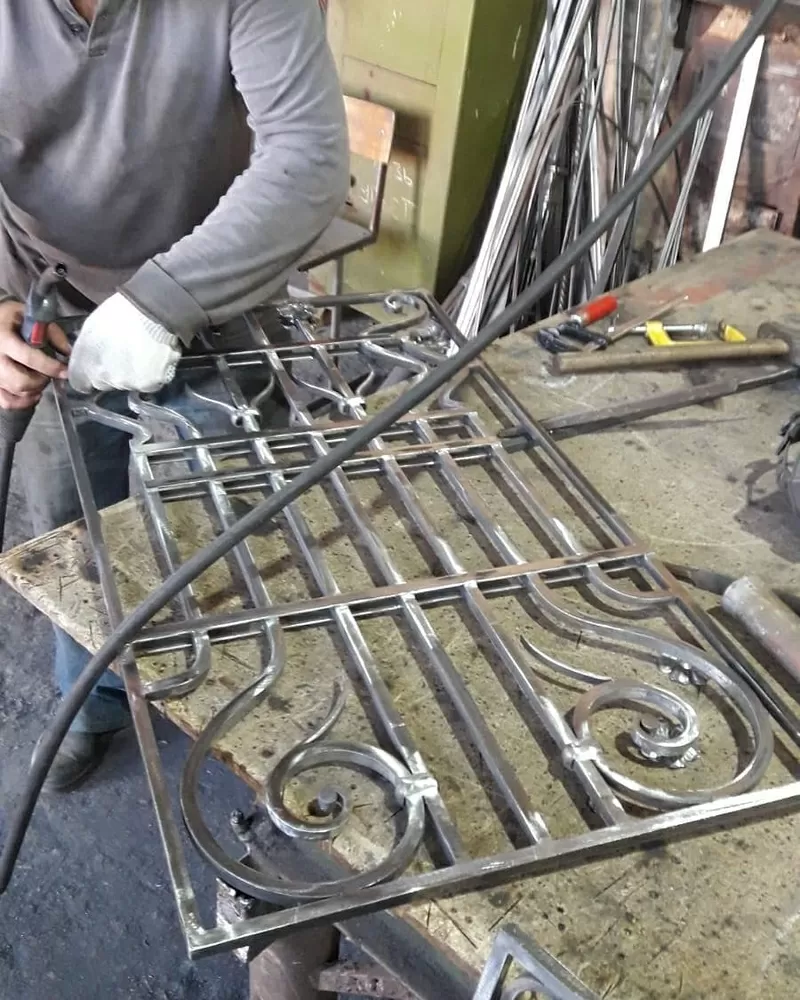 Решетки на окна и двери изготовить Кривой Рог 9