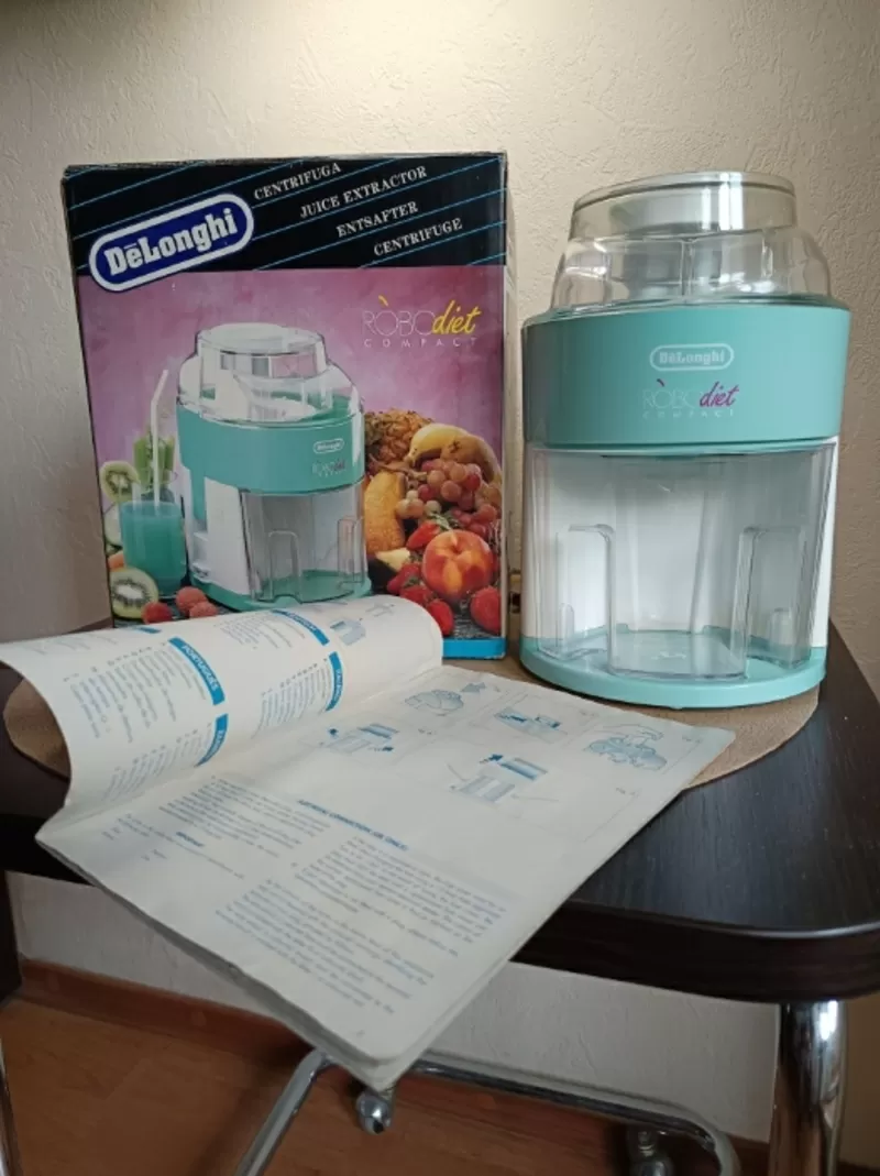 Соковыжималка центробежная компактная De'Longhi. Новая.