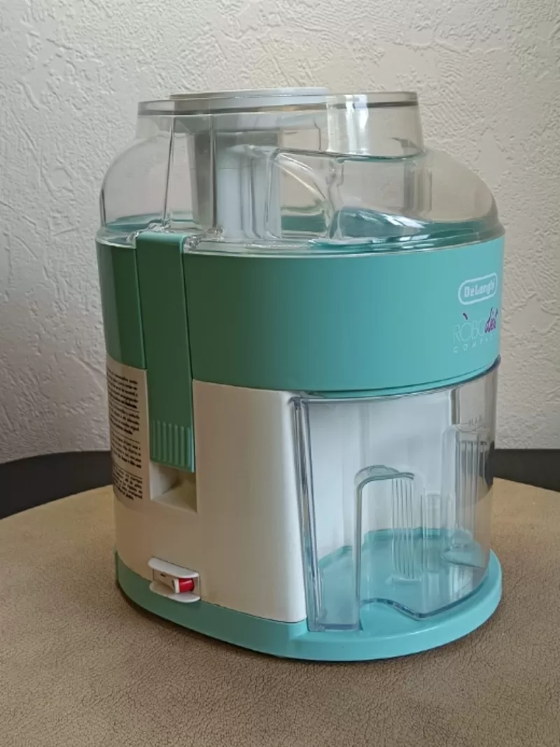 Соковыжималка центробежная компактная De'Longhi. Новая. 2