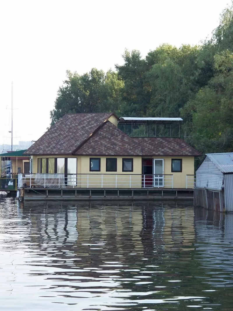 Сдам коттедж на воде 2