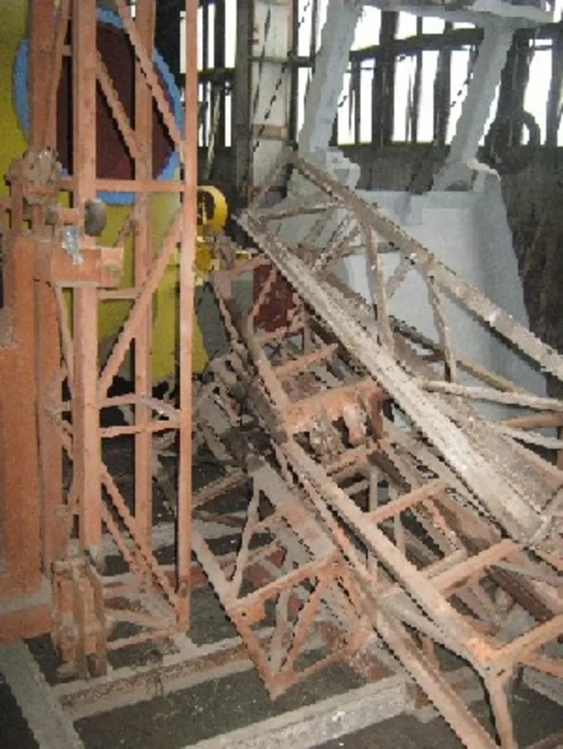 Подъёмник мачтовый  2